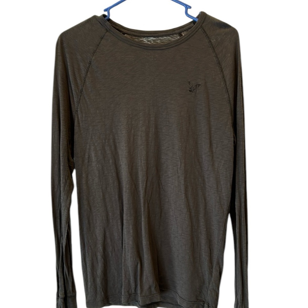 American Eagle long sleeve tee